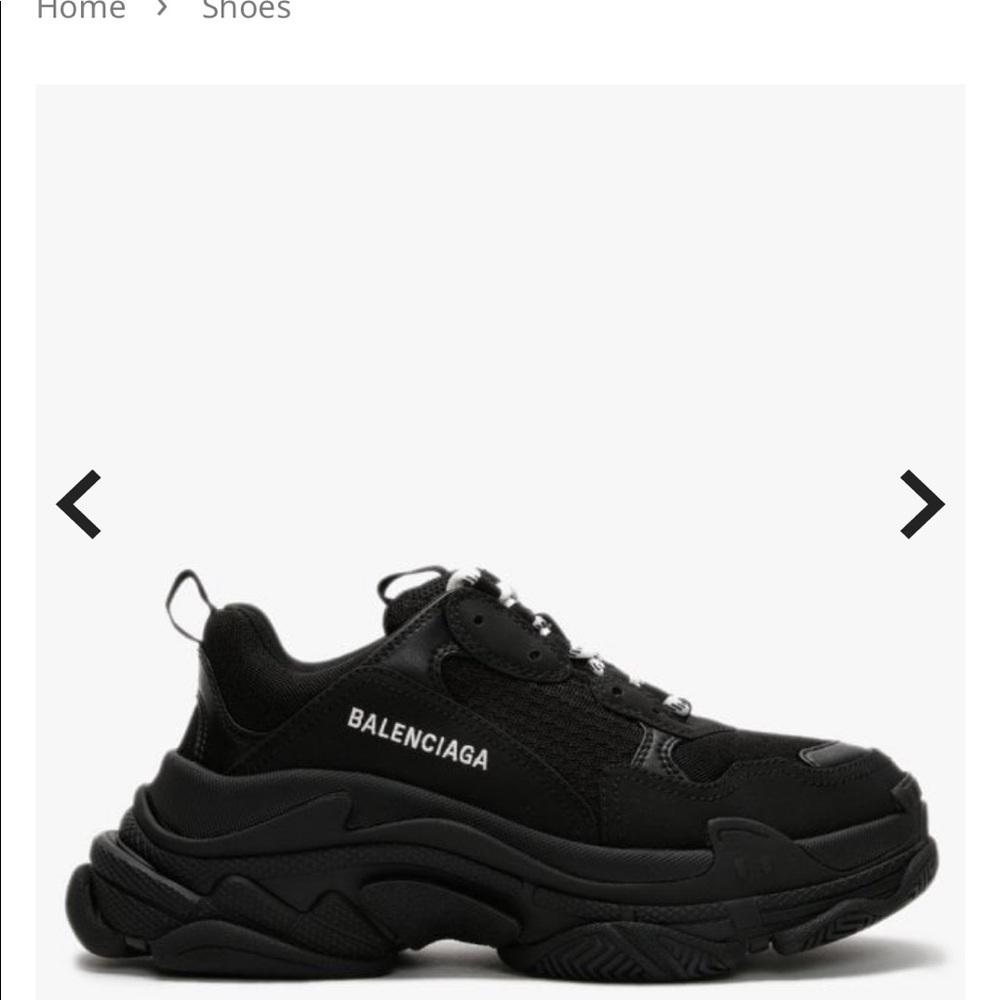 Black woken Triple S
